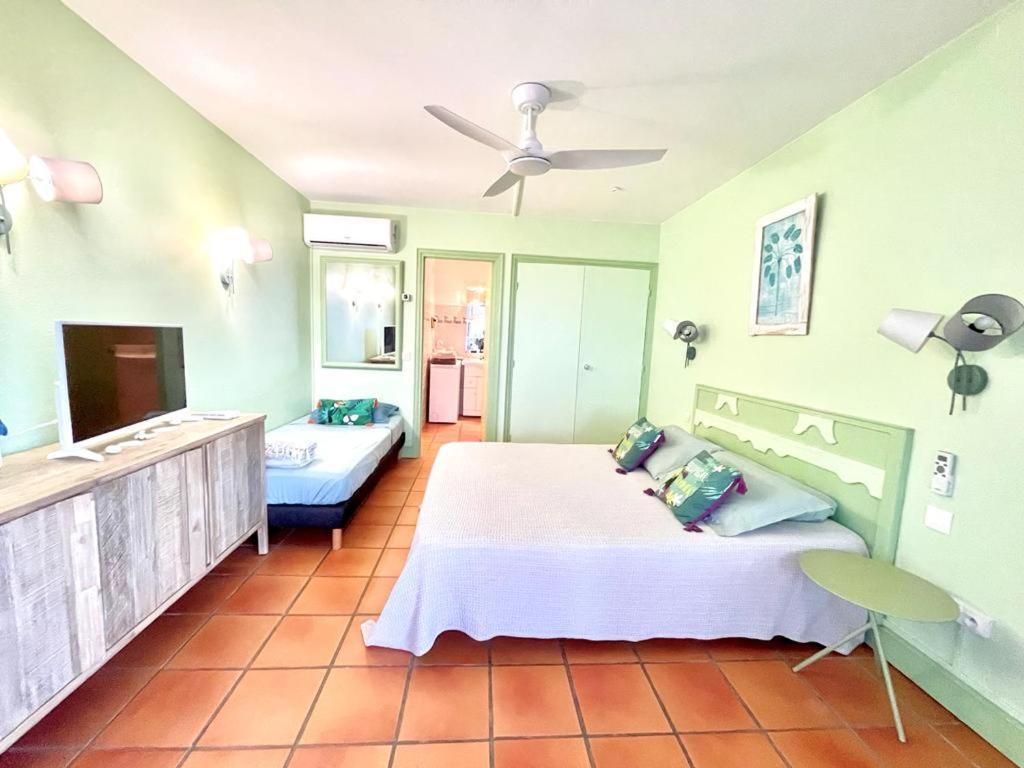 Guadeloupe- Saint-Francois- Residence Anse Des Rochers - Appartement Quart De Villa Etage - Vue Mer- 4 Personnes - Lit Bebe Sur Demande - Citerne Et Wifi Prives -Animaux Ok-Acces Plage Direct -Apnee Bien-Etre Experience Sur Demande Avec Instructeur A Екстериор снимка