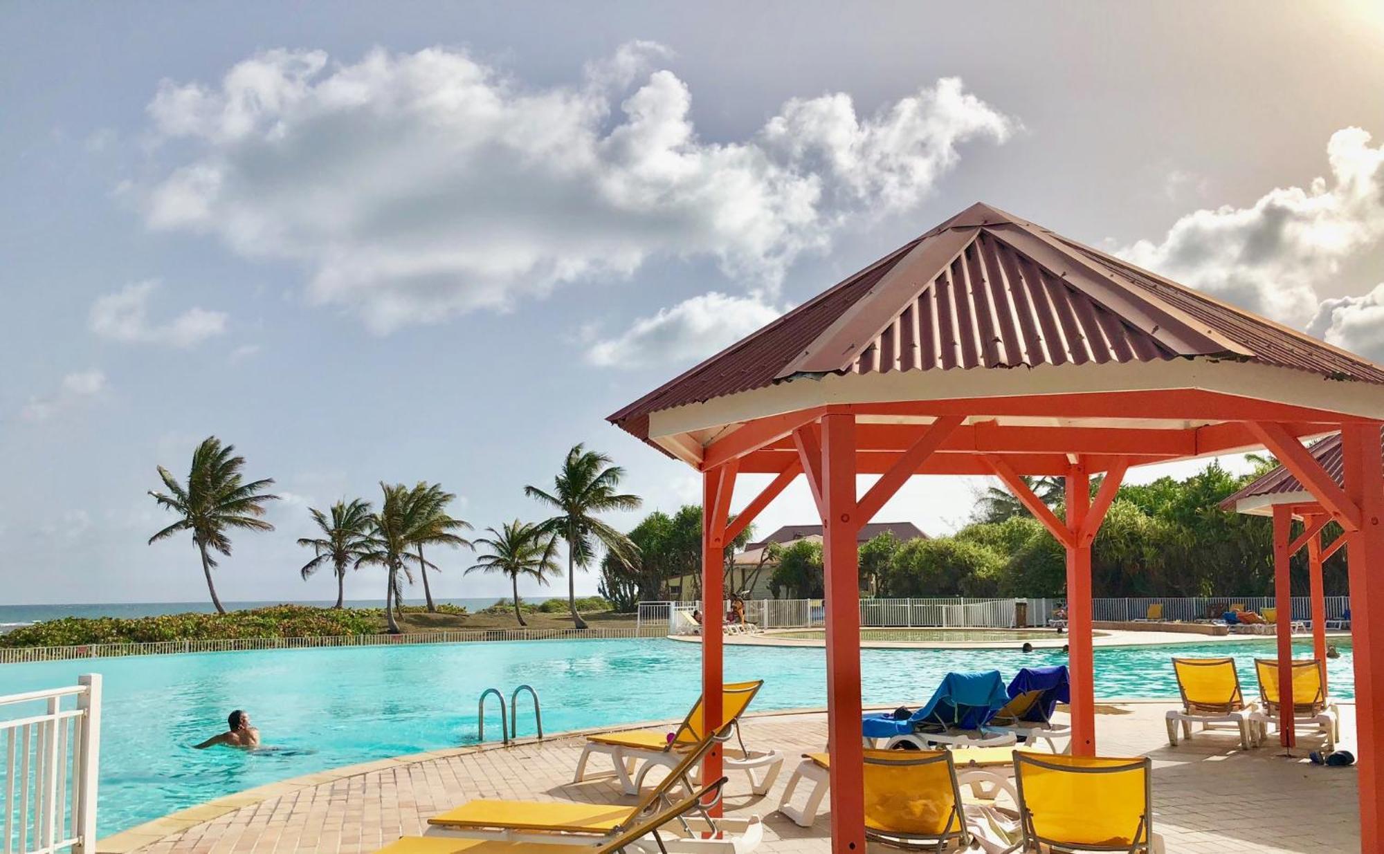 Guadeloupe- Saint-Francois- Residence Anse Des Rochers - Appartement Quart De Villa Etage - Vue Mer- 4 Personnes - Lit Bebe Sur Demande - Citerne Et Wifi Prives -Animaux Ok-Acces Plage Direct -Apnee Bien-Etre Experience Sur Demande Avec Instructeur A Екстериор снимка